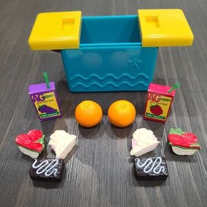 Retired 1998 American Girl Picnic Goodies (Lunch for Two)